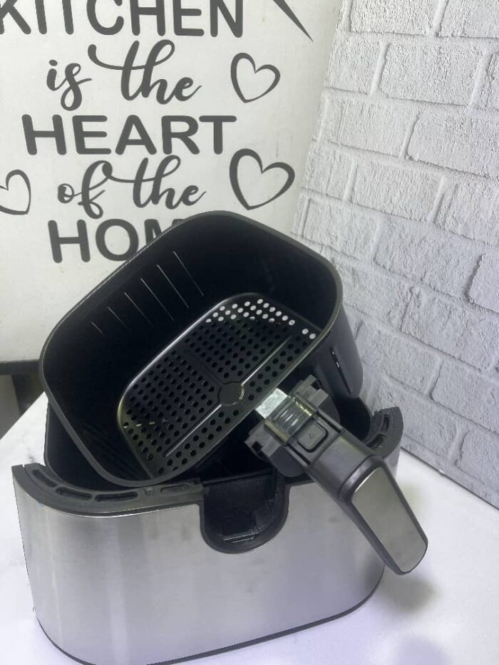 WhatsApp Image 2025-12-14 at 21.35.39 (1)